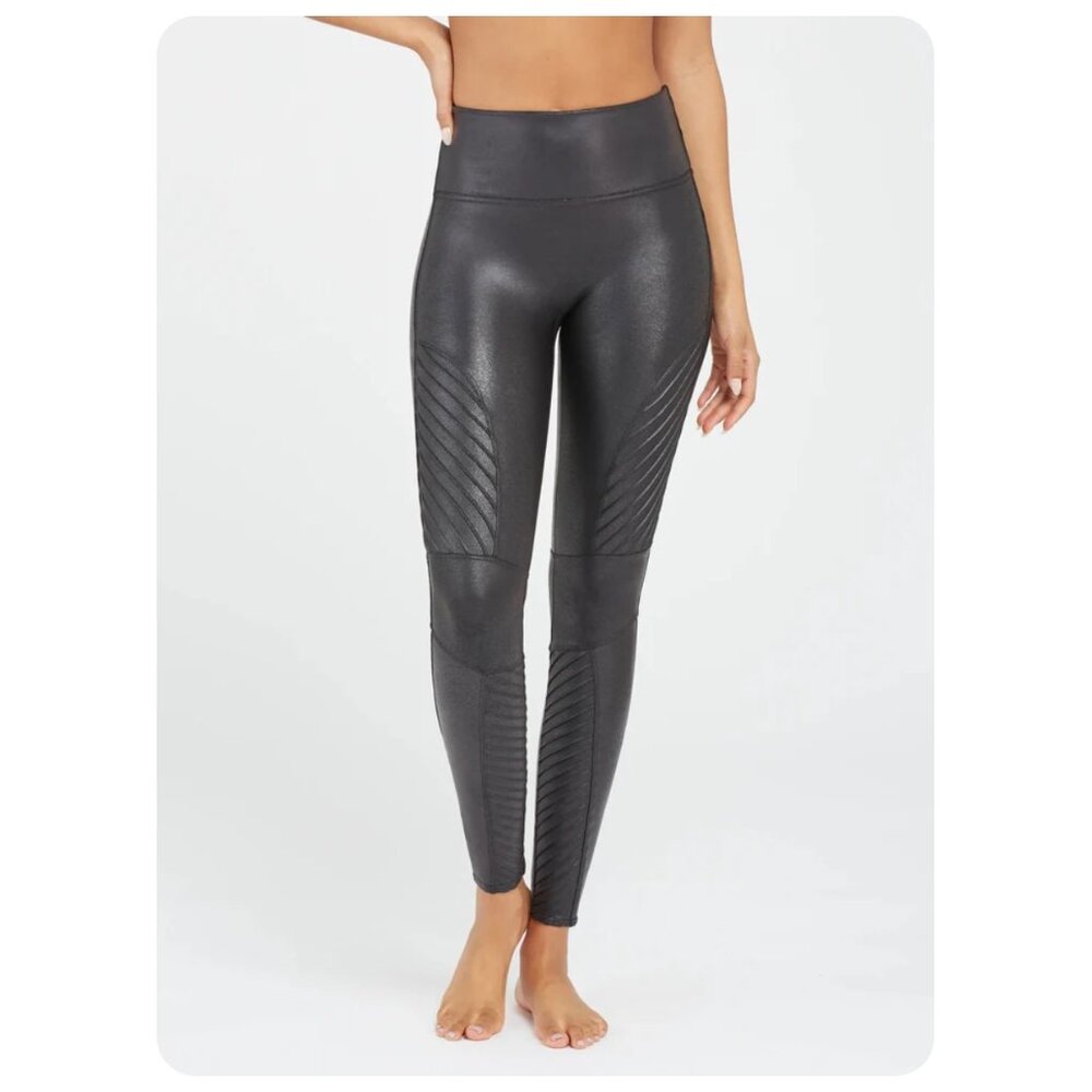 Spanx Black Faux Leather Moto Leggings sz M